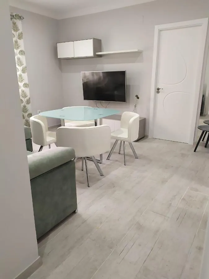 Apartmán Precioso Piso 3 Dormitorios, Aire Acondicionado Jerez De La Frontera 10 Minutos Circuito Y Feria Španělsko
