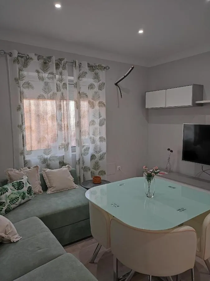 Apartmán Precioso Piso 3 Dormitorios, Aire Acondicionado Jerez De La Frontera 10 Minutos Circuito Y Feria